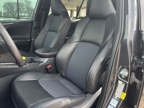 Used 2020 Toyota RAV4 XSE image 11