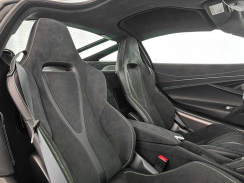 New 2026 McLaren 750S image 30