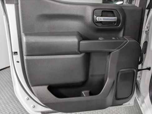 Used 2022 Chevrolet Silverado 1500 W/T w/ WT Value Package AWD/4WD image 17