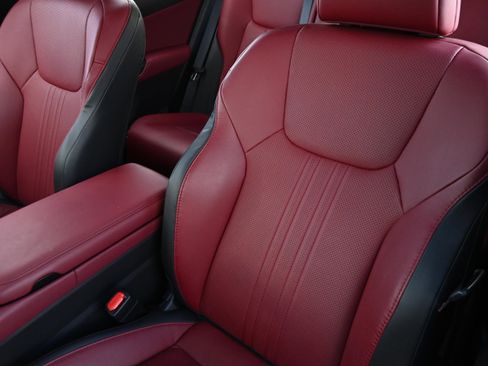 Used 2025 Lexus NX 250 FWD image 9