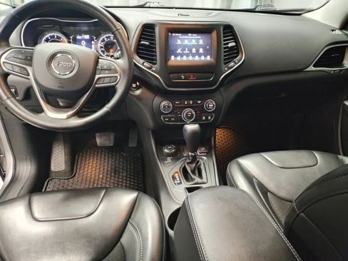 Used 2020 Jeep Cherokee Latitude Plus w/ Cold Weather Group image 31