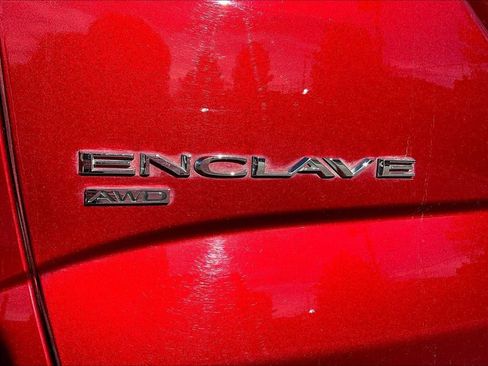 Used 2022 Buick Enclave Premium w/ Experience Buick Package image 30