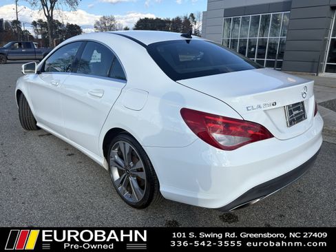 Used 2019 Mercedes-Benz CLA 250 image 3