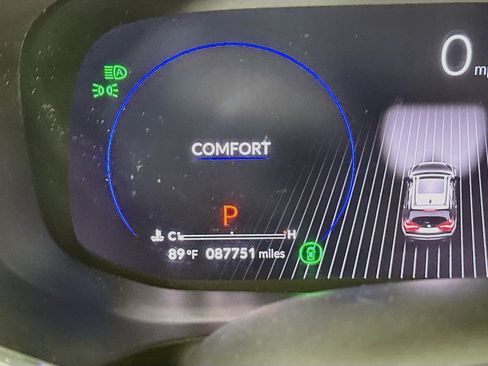 Used 2023 Acura MDX w/ Technology Package FWD image 19