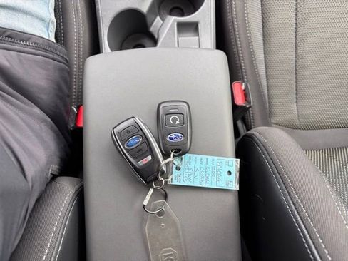 Certified 2024 Subaru Crosstrek 2.0i Premium image 28