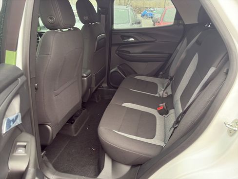 New 2026 Chevrolet TrailBlazer LT w/ Convenience Package FWD image 5