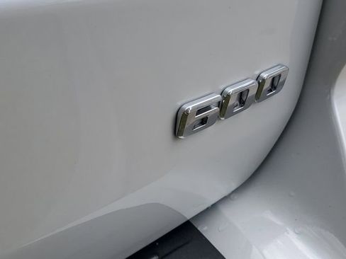 Certified 2025 Cadillac Escalade Premium Luxury image 8