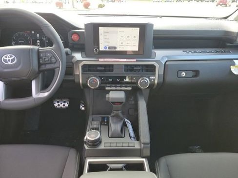 New 2025 Toyota Tacoma TRD Sport image 11