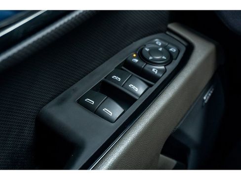 Used 2023 Chevrolet Silverado 1500 ZR2 w/ Technology Package image 27