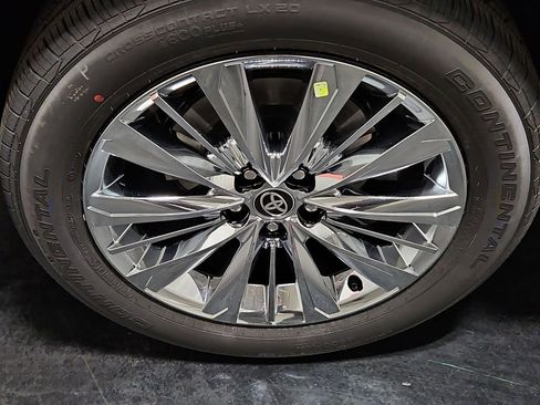 New 2026 Toyota Grand Highlander AWD image 9