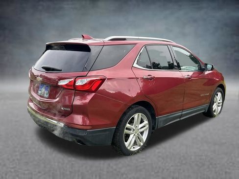 Used 2018 Chevrolet Equinox Premier FWD image 5