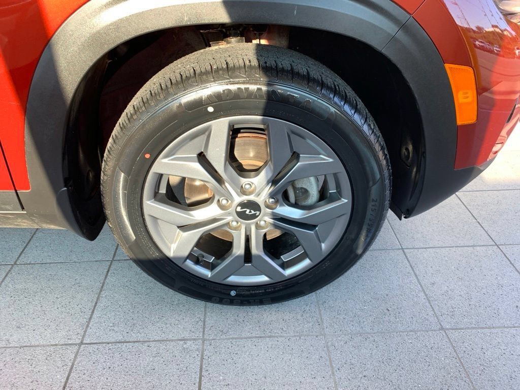 Used 2024 Kia Seltos S AWD/4WD image 24
