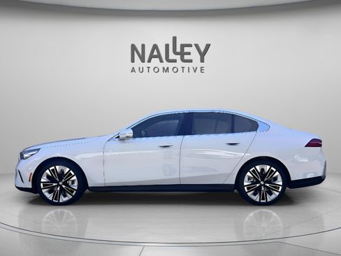 Used 2026 BMW 530i w/ Premium Package image 2