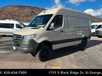 Used 2025 Mercedes-Benz Sprinter 2500 video 1
