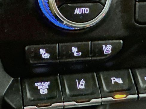 Used 2023 GMC Sierra 2500 Denali AWD/4WD image 5