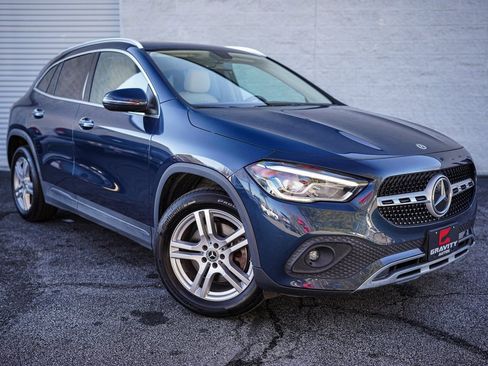 Used 2022 Mercedes-Benz GLA 250 4MATIC w/ Premium Package Lite image 8