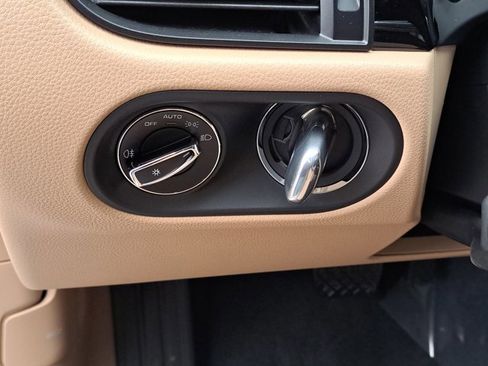 New 2026 Porsche Macan image 29