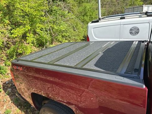 Used 2017 Chevrolet Silverado 1500 LT w/ All Star Edition image 4