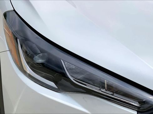 Used 2023 Toyota Corolla Cross LE FWD image 26