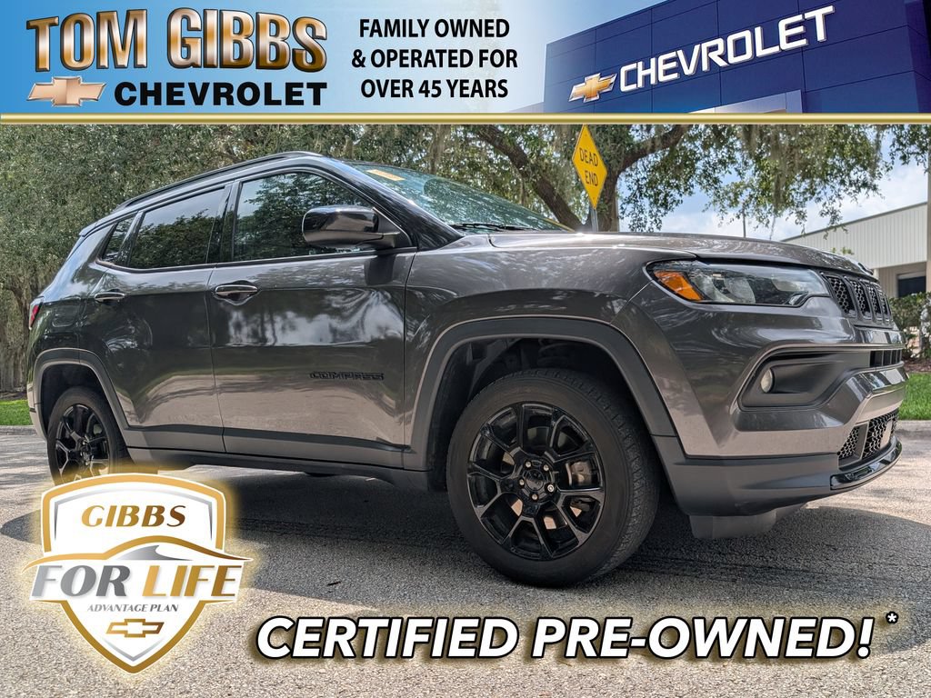 Used 2023 Jeep Compass Latitude AWD/4WD image 1