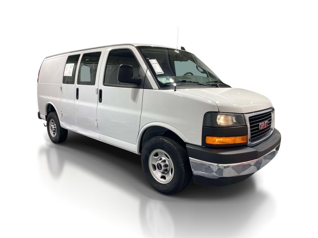 Used 2024 GMC Savana 2500 w/ Driver Convenience Package RWD image 6