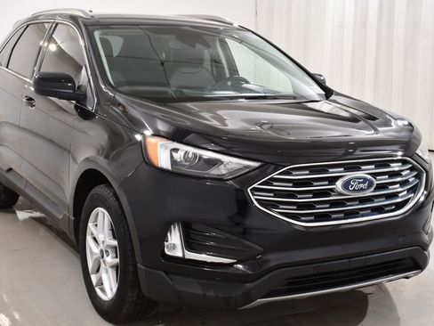 Used 2022 Ford Edge SEL w/ Convenience Package image 4