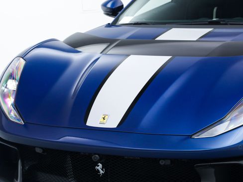 Certified 2022 Ferrari 812 Competizione RWD image 14