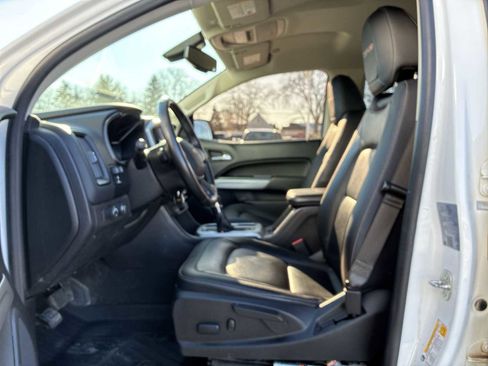 Used 2022 Chevrolet Colorado ZR2 w/ LPO, Power Package image 19