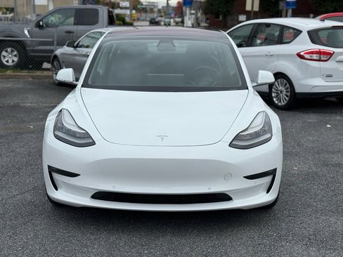 Used 2018 Tesla Model 3 Long Range image 11