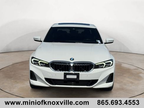Used 2023 BMW 330i xDrive Sedan w/ Premium Package AWD/4WD image 8
