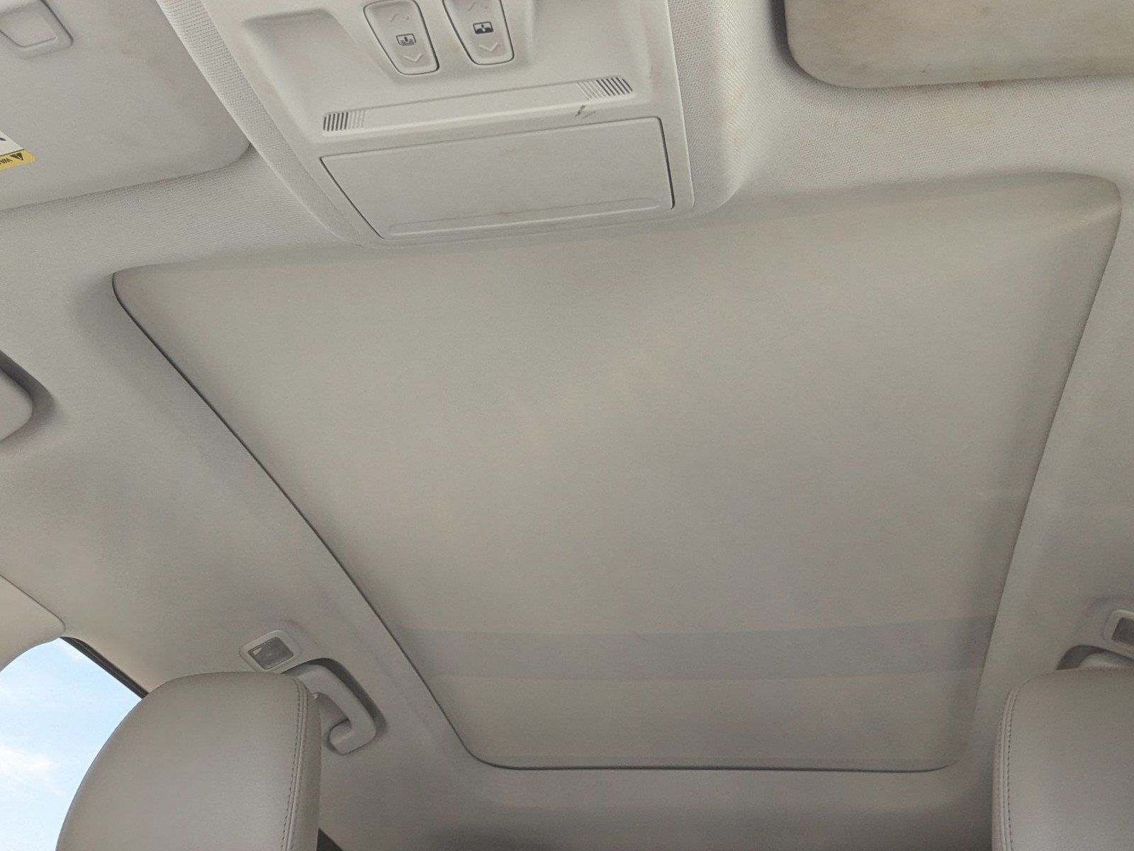 Used 2022 Ford Escape SEL FWD image 13