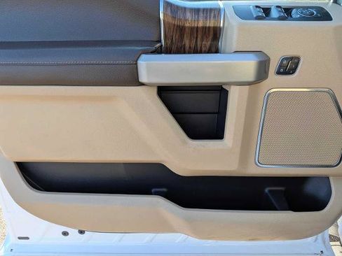 Certified 2018 Ford F150 Lariat w/ Equipment Group 502A Luxury AWD/4WD image 15