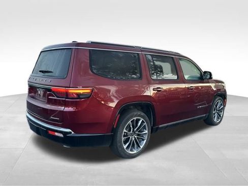Used 2024 Jeep Wagoneer Series III w/ Premium Group I image 8