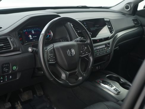 Used 2022 Honda Pilot Black Edition image 24