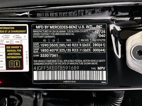 Used 2026 Mercedes-Benz GLS 450 4MATIC image 33