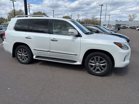 Used 2014 Lexus LX 570 4WD image 13