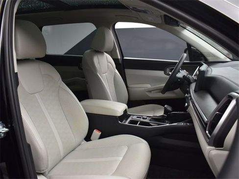 Certified 2024 Kia Sorento X-Line EX image 13