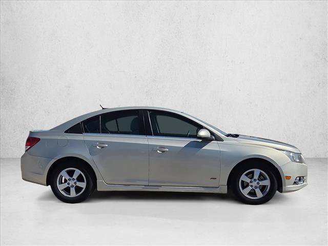 Used 2014 Chevrolet Cruze LT w/ RS Package FWD image 4