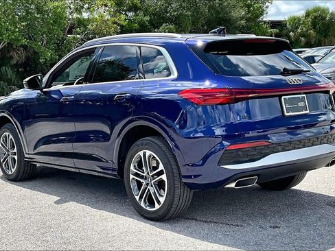 Certified 2025 Audi Q5 Premium w/ Premium Plus AWD/4WD image 7