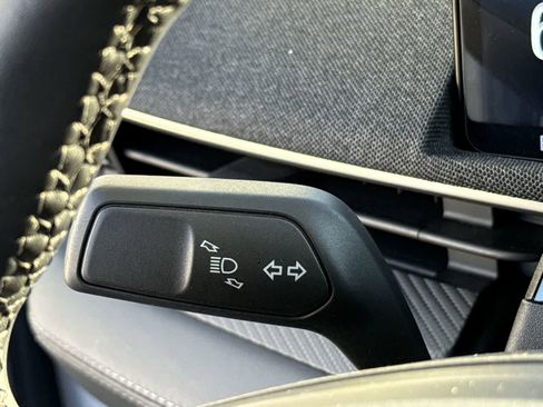 Used 2023 Ford Mustang Mach-E Premium image 24