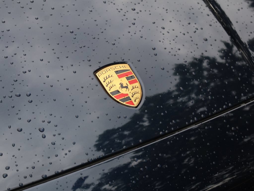 Certified 2024 Porsche Cayenne S AWD/4WD image 13