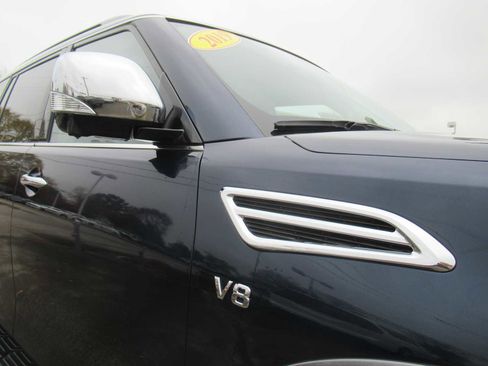 Used 2019 Nissan Armada SL w/ Premium Package image 10