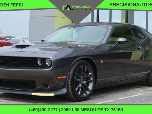 Used 2020 Dodge Challenger R/T Scat Pack RWD image 1