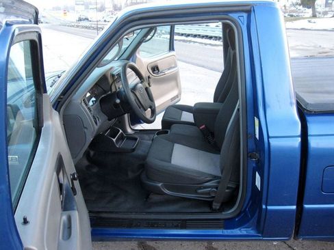 Used 2007 Ford Ranger STX image 18