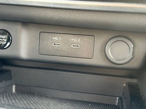 Used 2025 Nissan Rogue SV AWD/4WD image 29