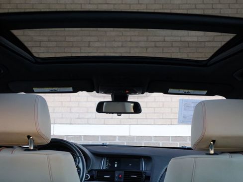 Used 2017 BMW X3 xDrive28i image 12