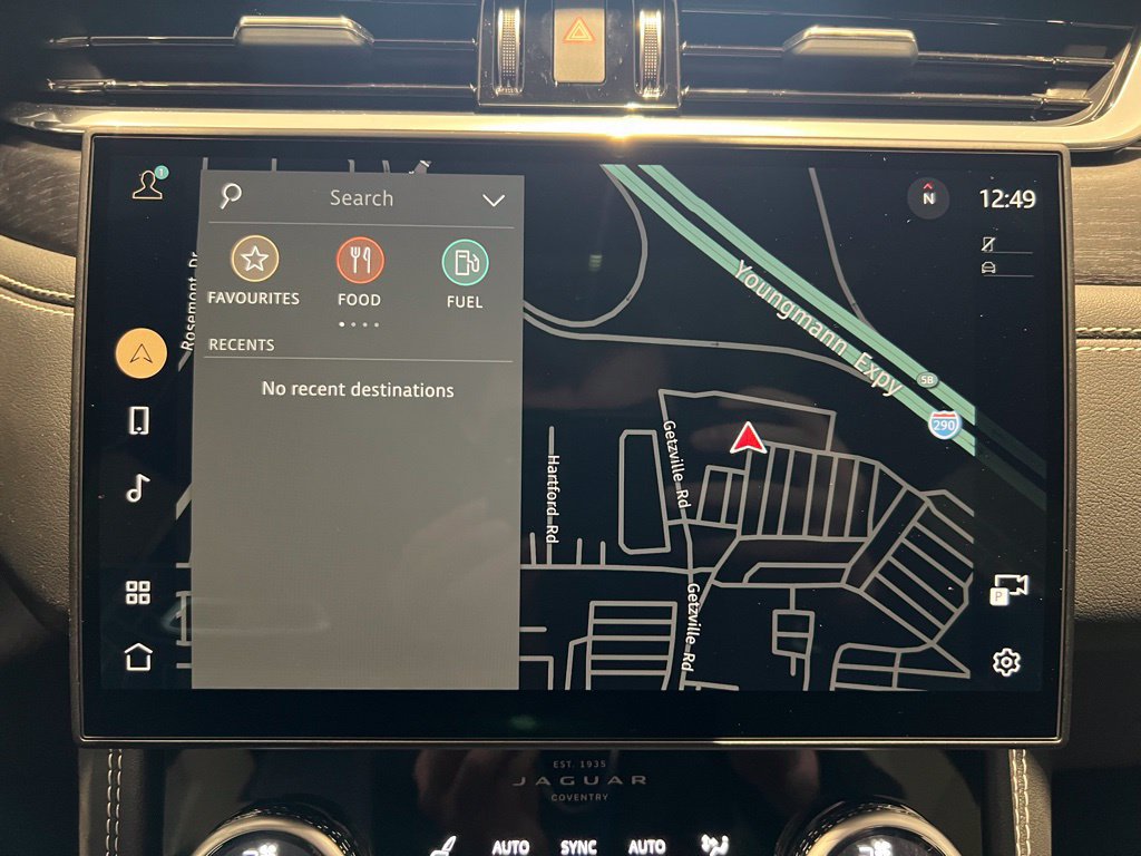 New 2025 Jaguar F-PACE R-Dynamic S AWD/4WD image 18