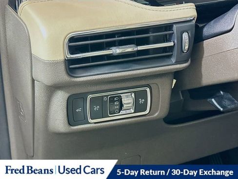 Certified 2021 Lincoln Corsair AWD w/ Premium Package image 12