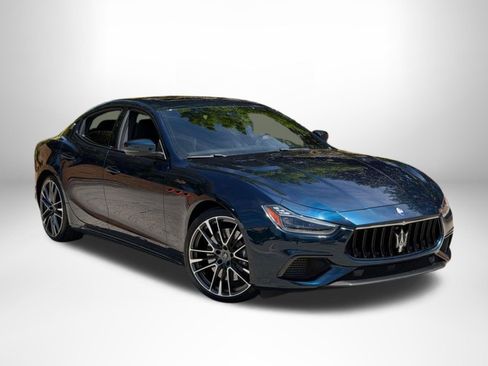 Used 2021 Maserati Ghibli Trofeo RWD image 1