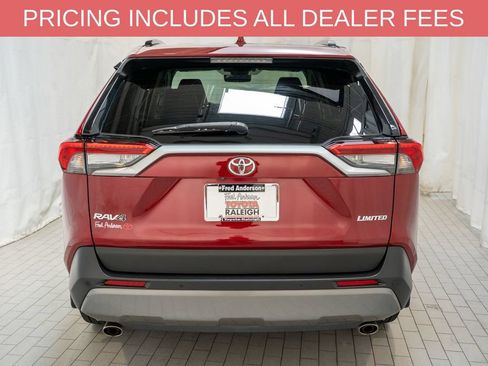 Used 2021 Toyota RAV4 Limited FWD image 4